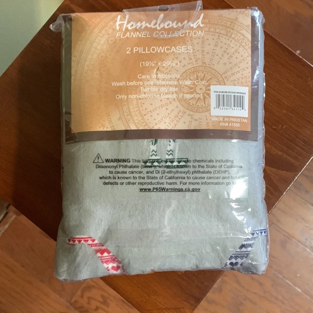 HOMEBOUND-Flannel Collection-Standard Pillowcases - Gnomes